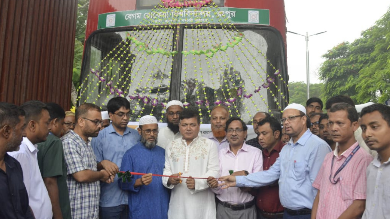 বেরোবি শিক্ষার্থীদের জন্য উদ্বোধন হলো নতুন ৭টি বাস